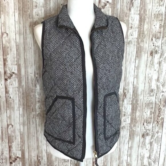 Women's J. Crew Gray and White Quilted Down Vest size XS - Picture 1 of 5